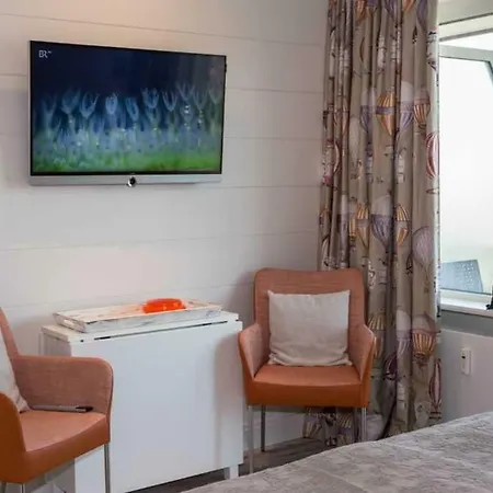 Haus Doktor Ross Strasse 25 Whg 1 *